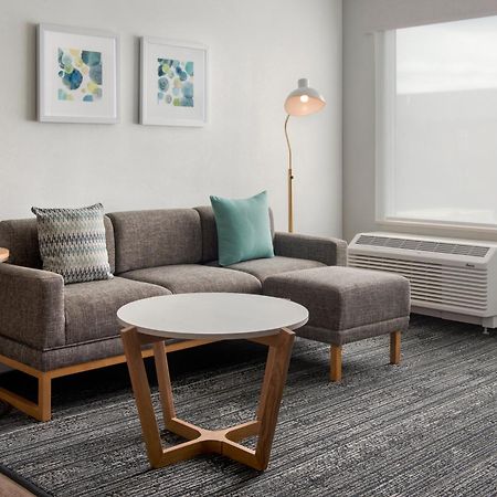 Towneplace Suites Portland Airport Me South Portland Zewnętrze zdjęcie