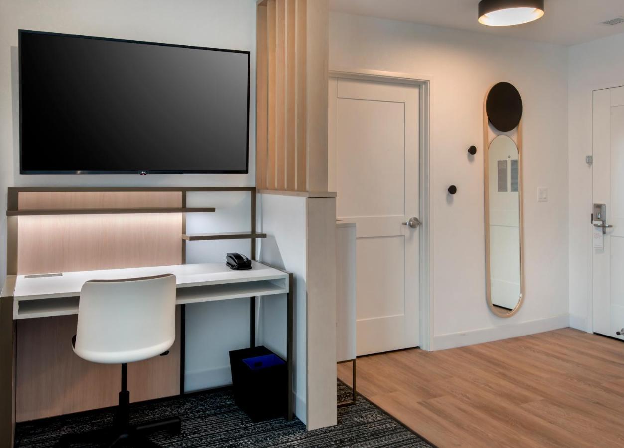 Towneplace Suites Portland Airport Me South Portland Zewnętrze zdjęcie