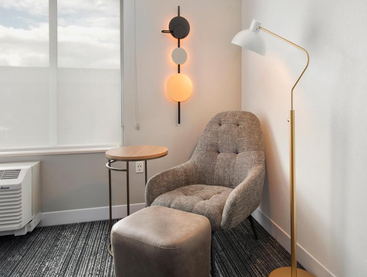 Towneplace Suites Portland Airport Me South Portland Zewnętrze zdjęcie